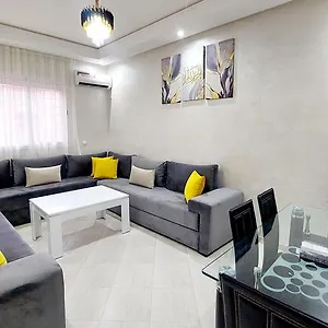 Apartment Modern Family Near Airport, Marrakesh